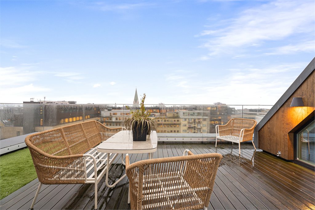 Her har du sol fra morgen til kveld.