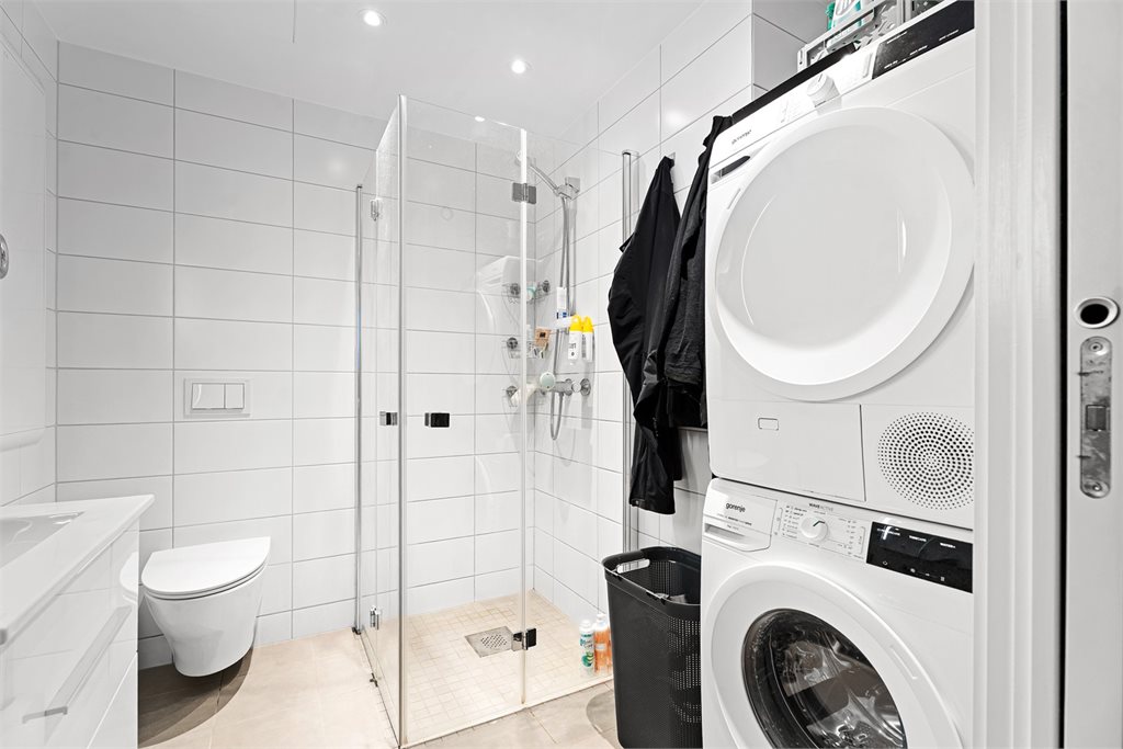 Opplegg for vaskemaskin og tørketrommel.