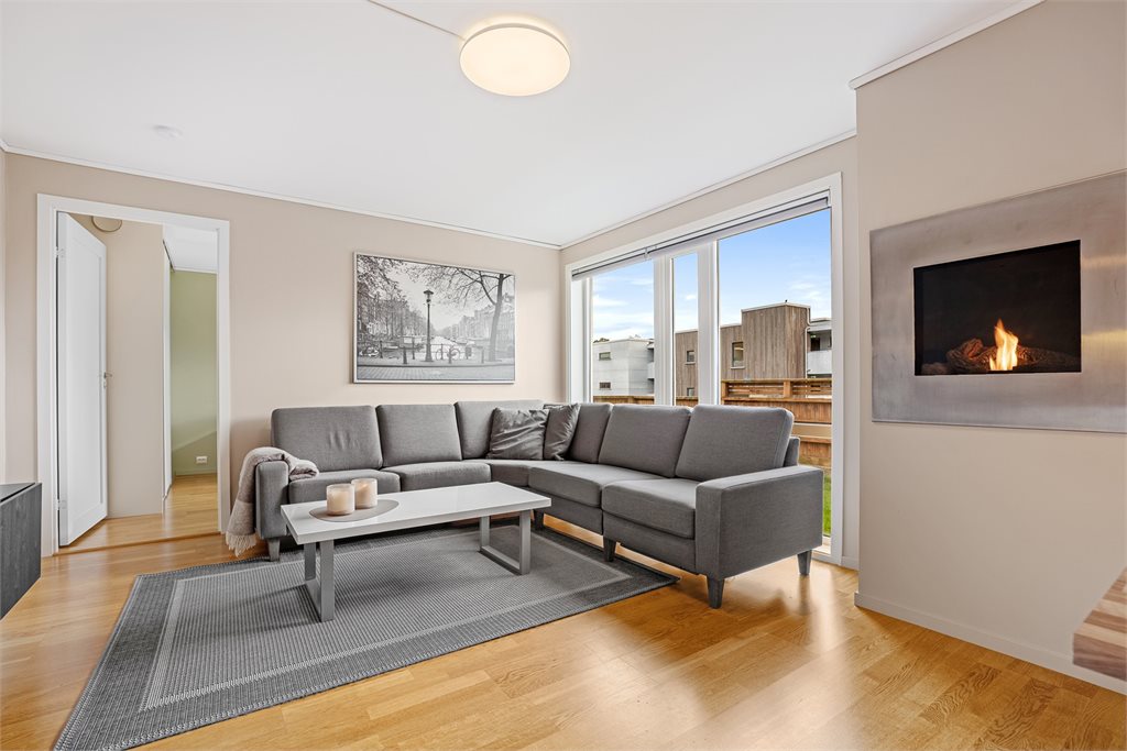 Boligen har gjennomgående høy standard med flere gode kvaliteter.  