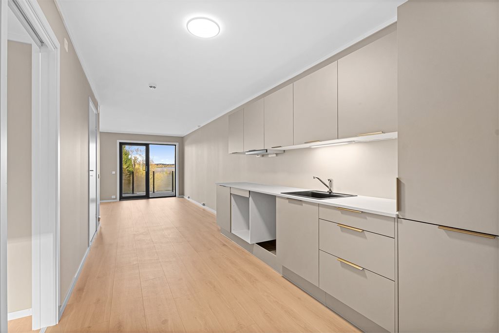 Kjøkken - levert av HTH. Hvitevarer kan bestilles som tilvalg.