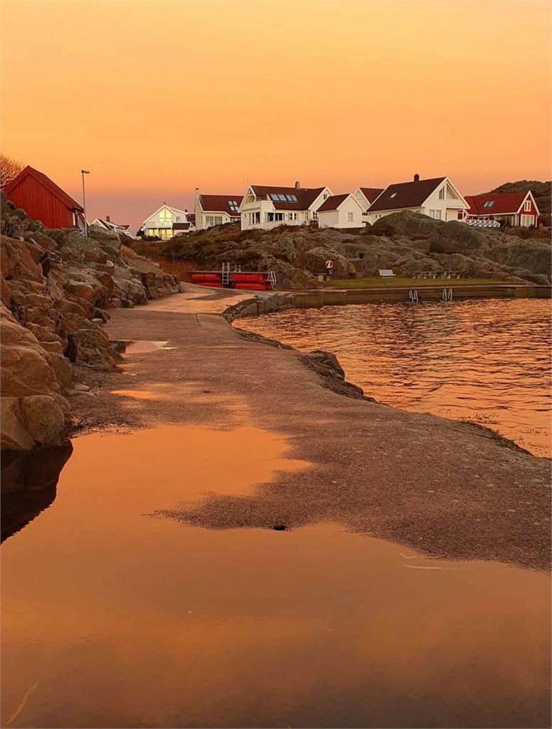 Solnedgang over Sodefjed/østre havn