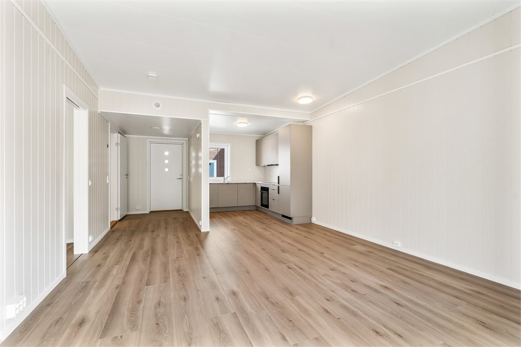 Entre og kjøkken (bilde fra tidligere bygget prosjekt for vise hvordan det blir)