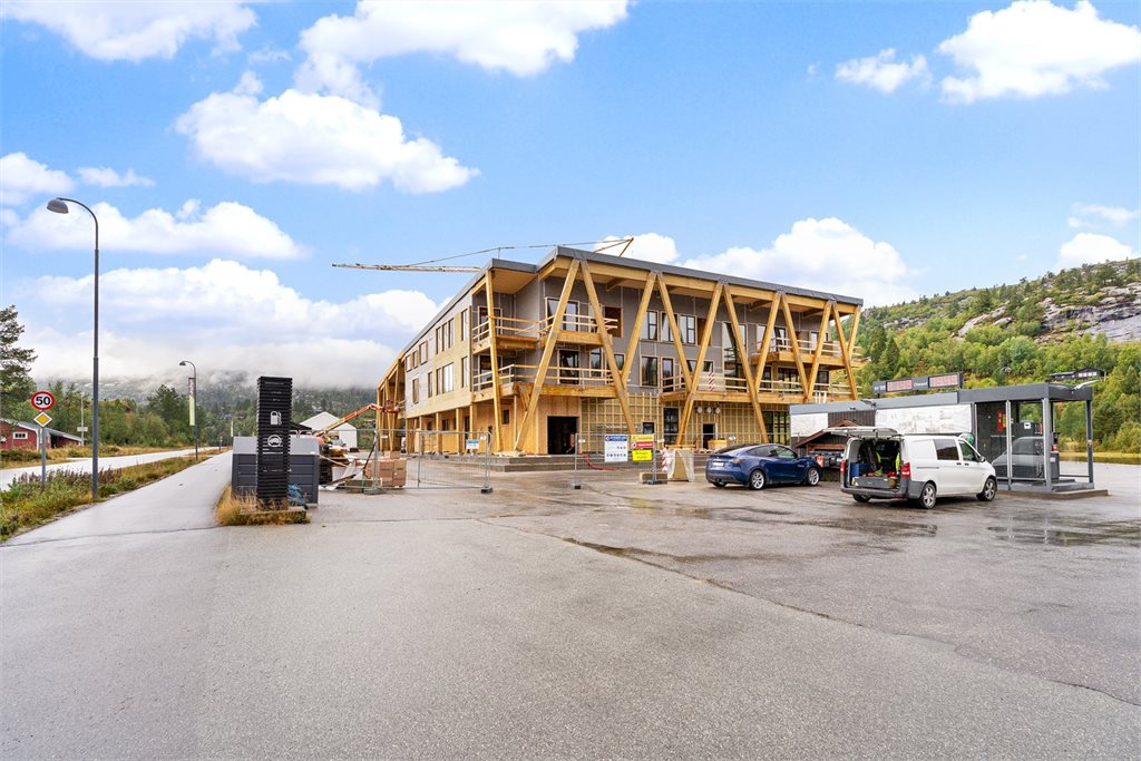 Ny bebyggelse/butikk under ferdigstillelse 