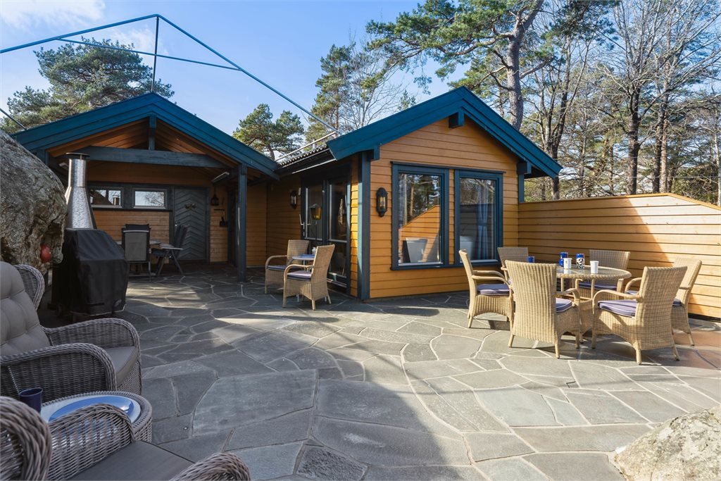 Uteområde ved annekset 