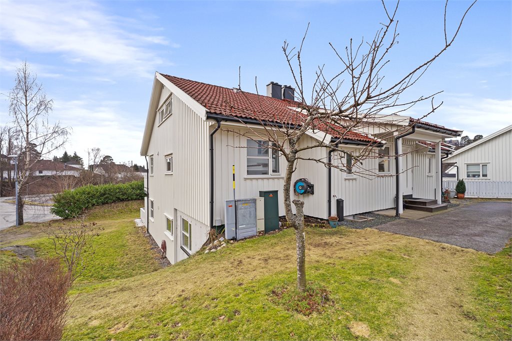 4-manns bolig i et rolig beliggenhet i etablert boligområde