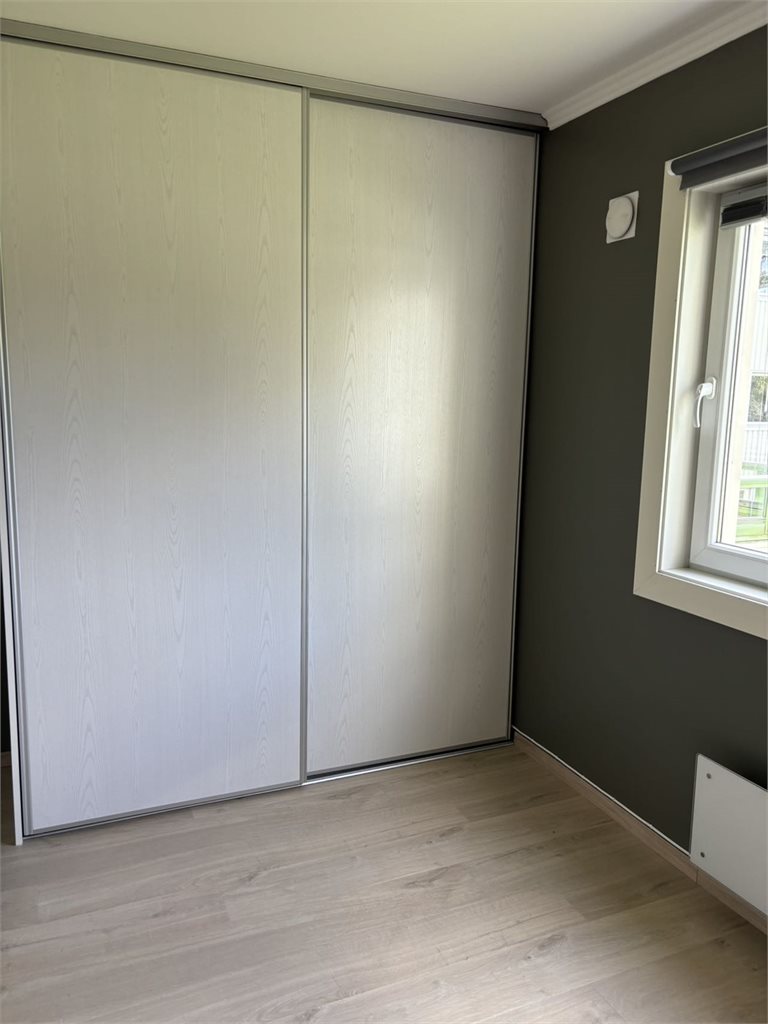 Selgers bilde - Soverom 2 har også skyvedørsgarderobe