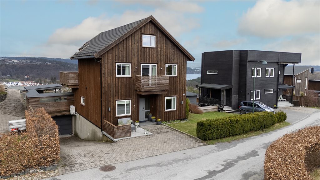 Kornblomstveien 18 Drone 1