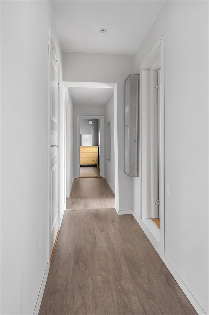 Gang som fører til soverom oppe og bad.