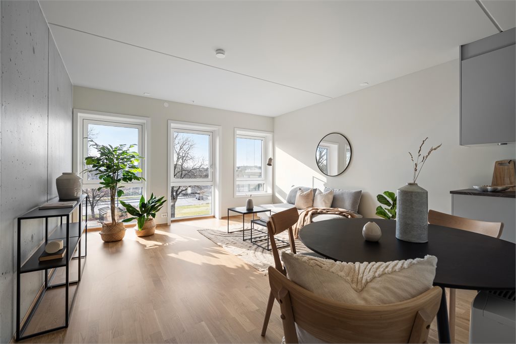 En innholdsrik, lekker og ny leilighet, beliggende i et nytt bolig
område på Bjørndalen.
