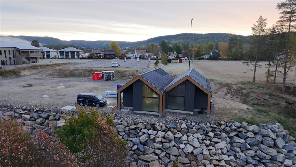 Dette er en unik mulighet til å sikre deg en lettstelt og fremtidsrettet bolig med lavt vedlikeholdsbehov i et hyggelig nabolag.