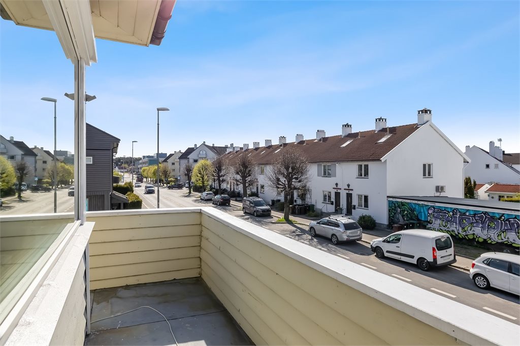 Balkong ut mot Marviksveien