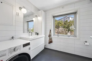 2.etg liten del over garasjen i tilbygg fra 2013