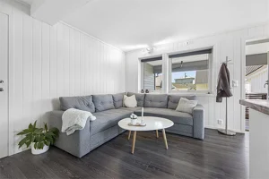 2.etg liten del over garasjen i tilbygg fra 2013