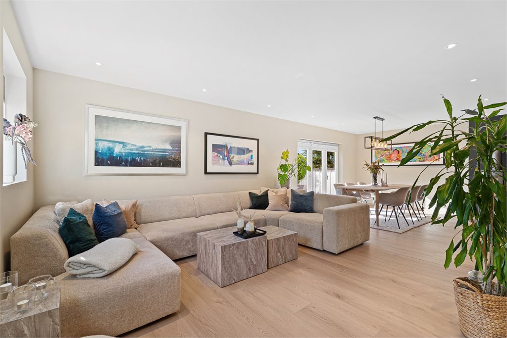 Videre kommer vi til stuen