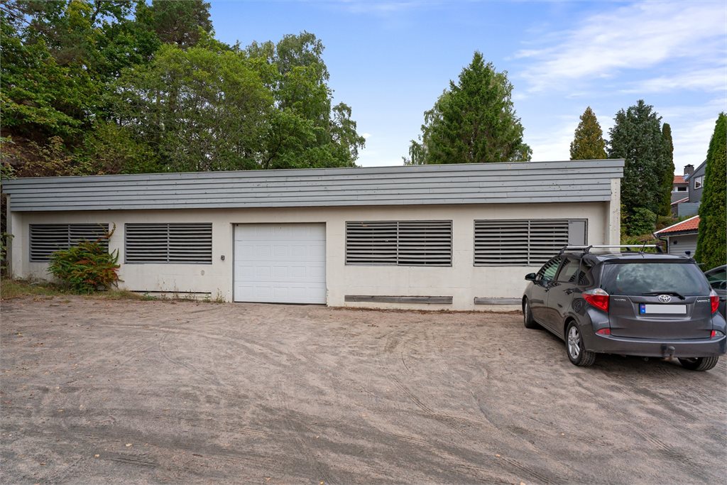 Egen parkeringslass i lukket garasjeanlegg