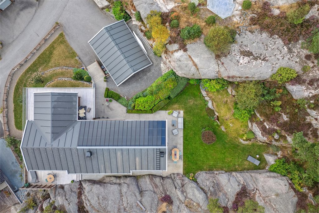 Fugleperspektiv av eiendommen 