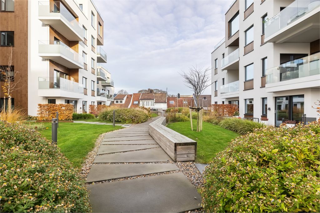 Flotte fellesområder like utenfor døren som del av sameiet.