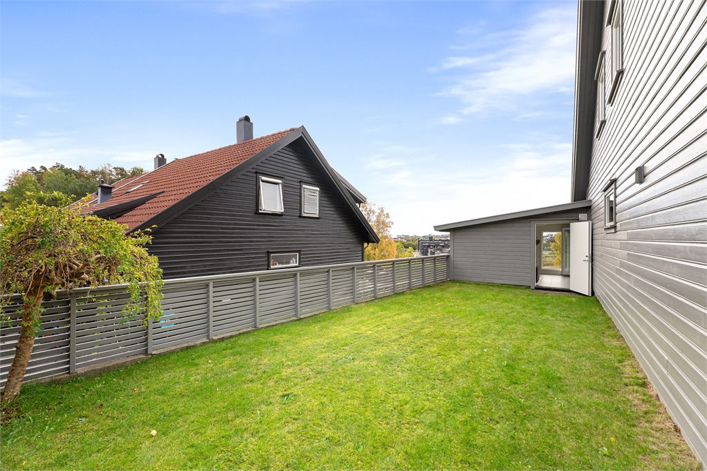 Gode utearealer gir rom for både lek, aktivitet og rolige stunder.