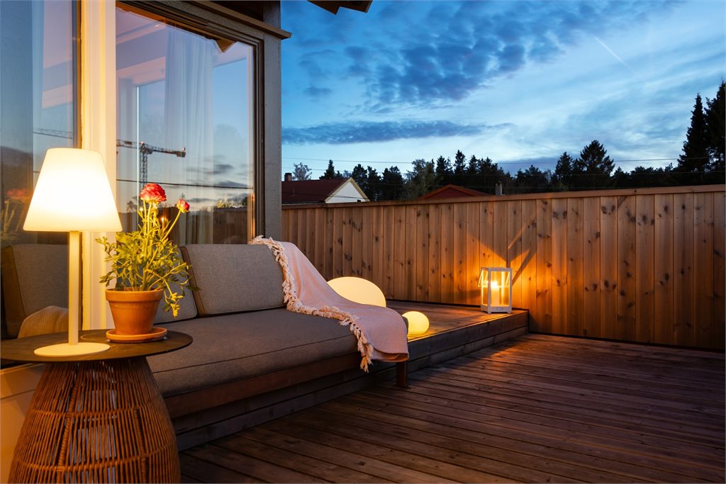 Fra terrassen på kvelden