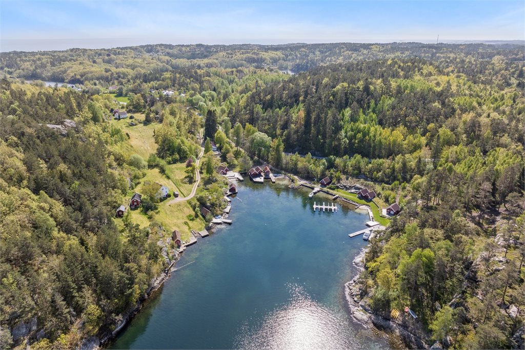 Båthavn og badeplass