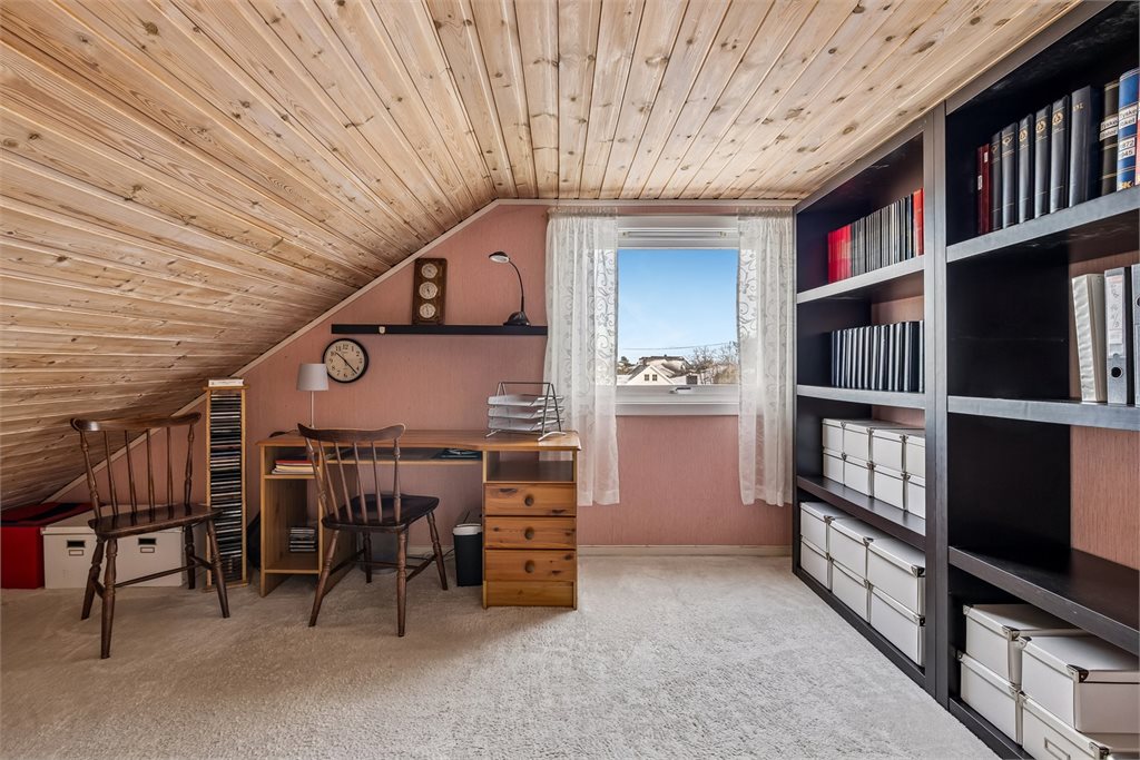 Loft 3. etg - Soverom