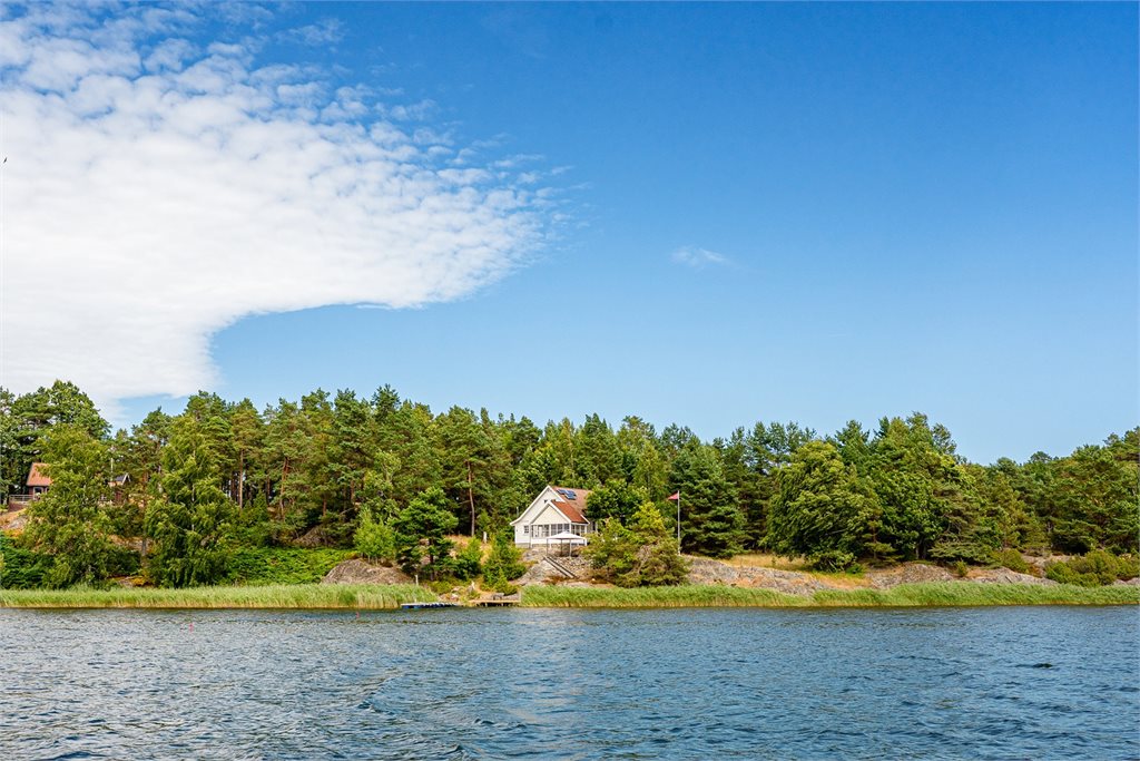 Usjernet beliggenhet, mye sol - perfekt familiested