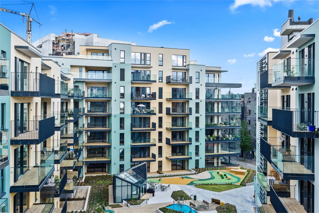 Spareskillingsmegleren ved Alex Modahl har gleden av å ønske deg velkommen til Tangen 19!